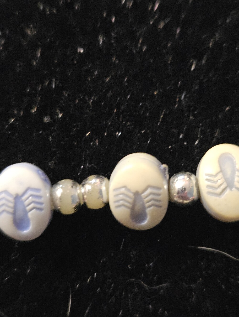 9 Assorted Bracelets - Picture 3 of 5